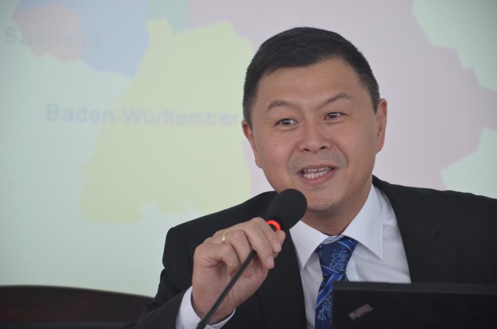 德国杜伊斯堡—埃森大学埃森伟德国际victor1946陆蒙吉教授做客伟德国际victor1946“仁医讲堂”